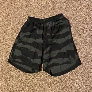 Adidas Mens black camo 7” running shorts